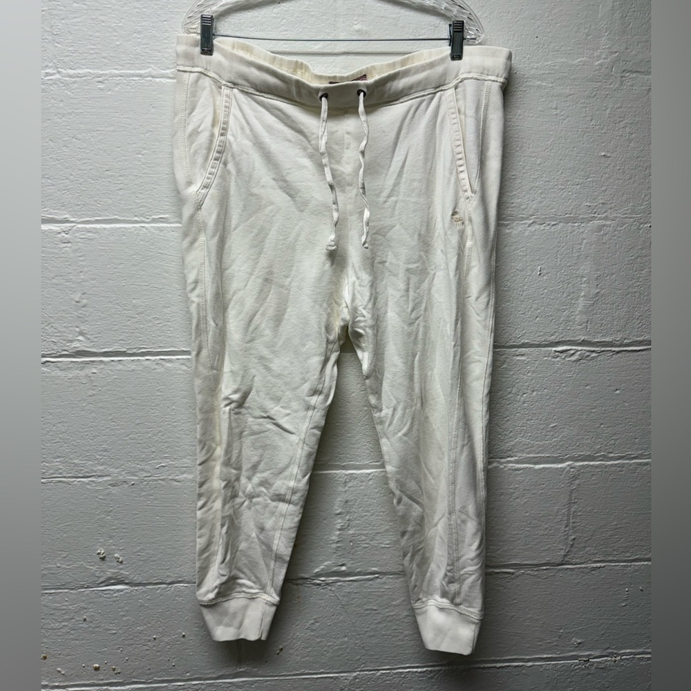 Abercrombie & Fitch White Jogger Sweatpants